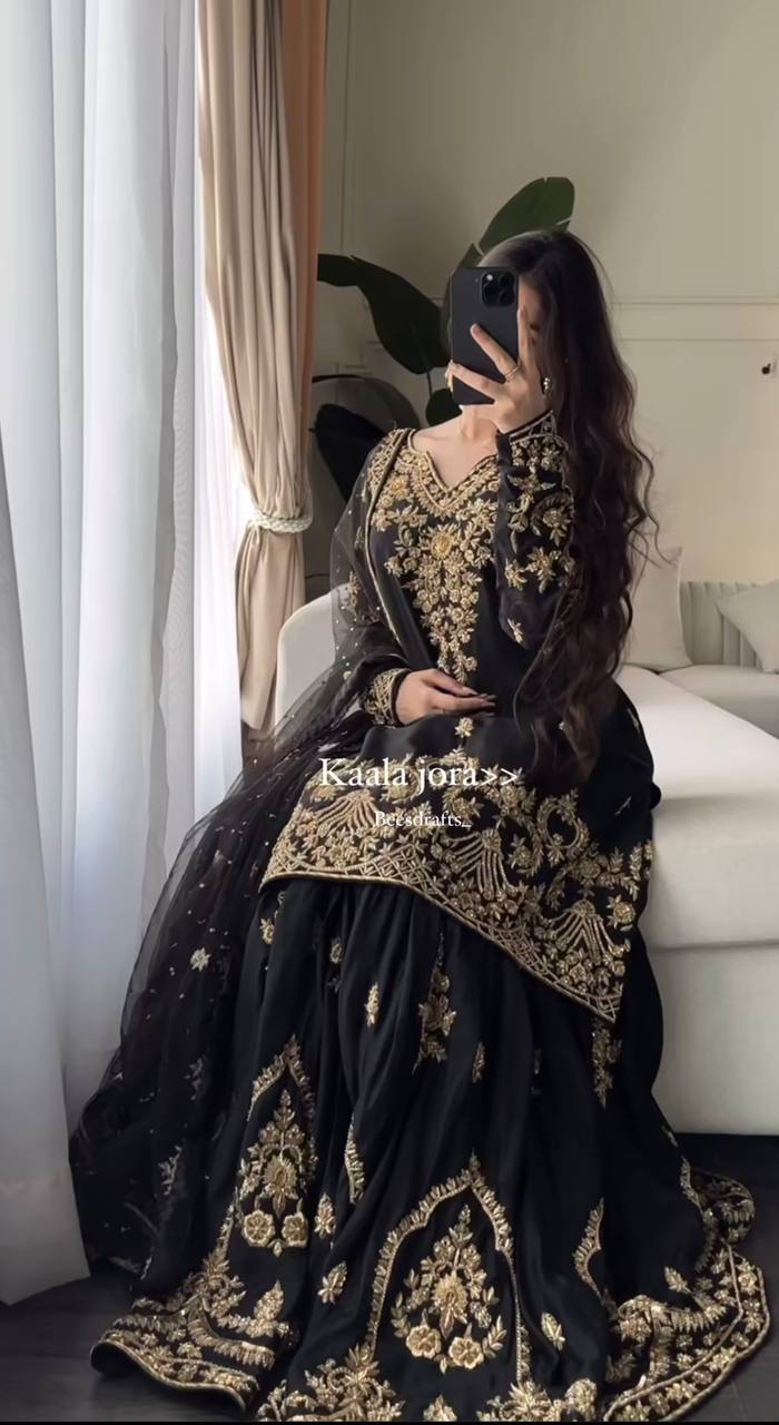 Vastra Wear Lunching New Top , Sarara Plazo And Dupatta