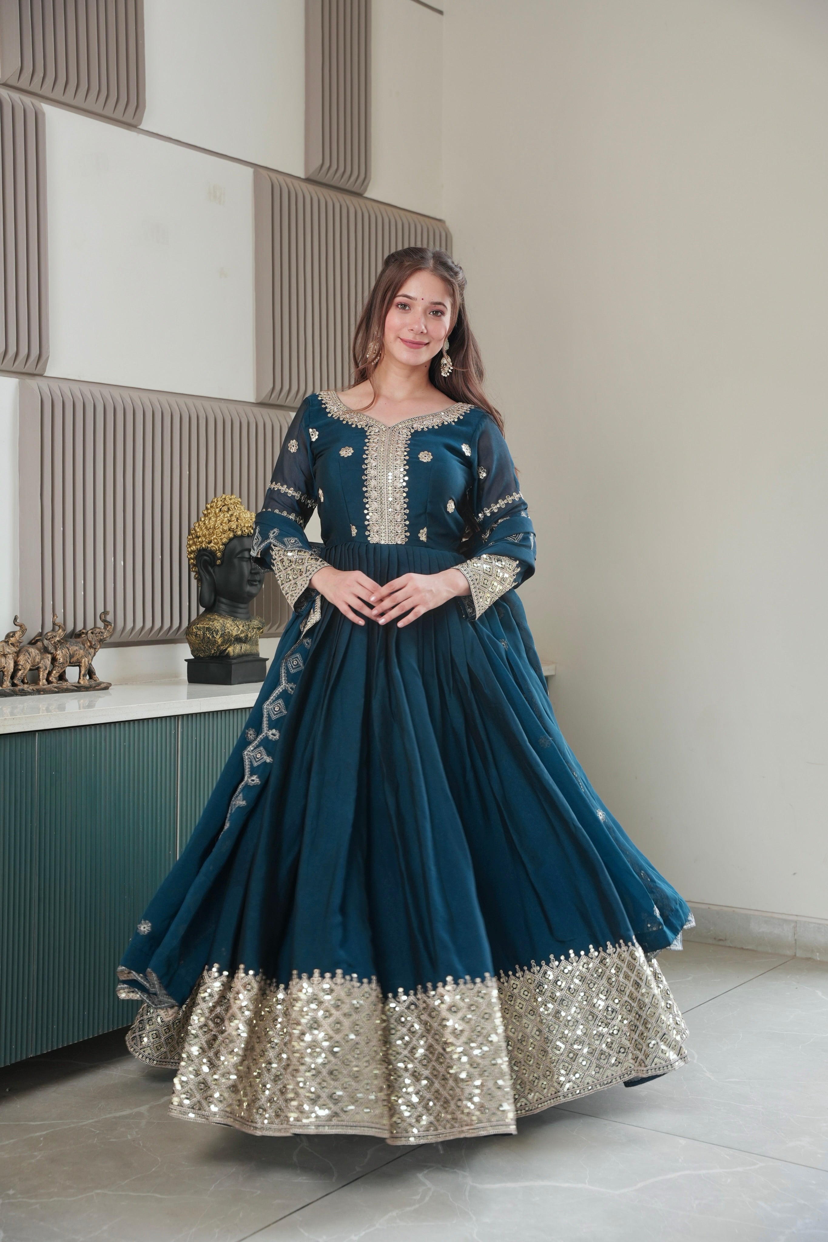 Designer Plum Floor-Length Anarkali Suit with Intricate Golden Embroidery, Heavy Zari Border, and Matching Dupatta – Perfect for Weddings, Parties & Festive Occasions