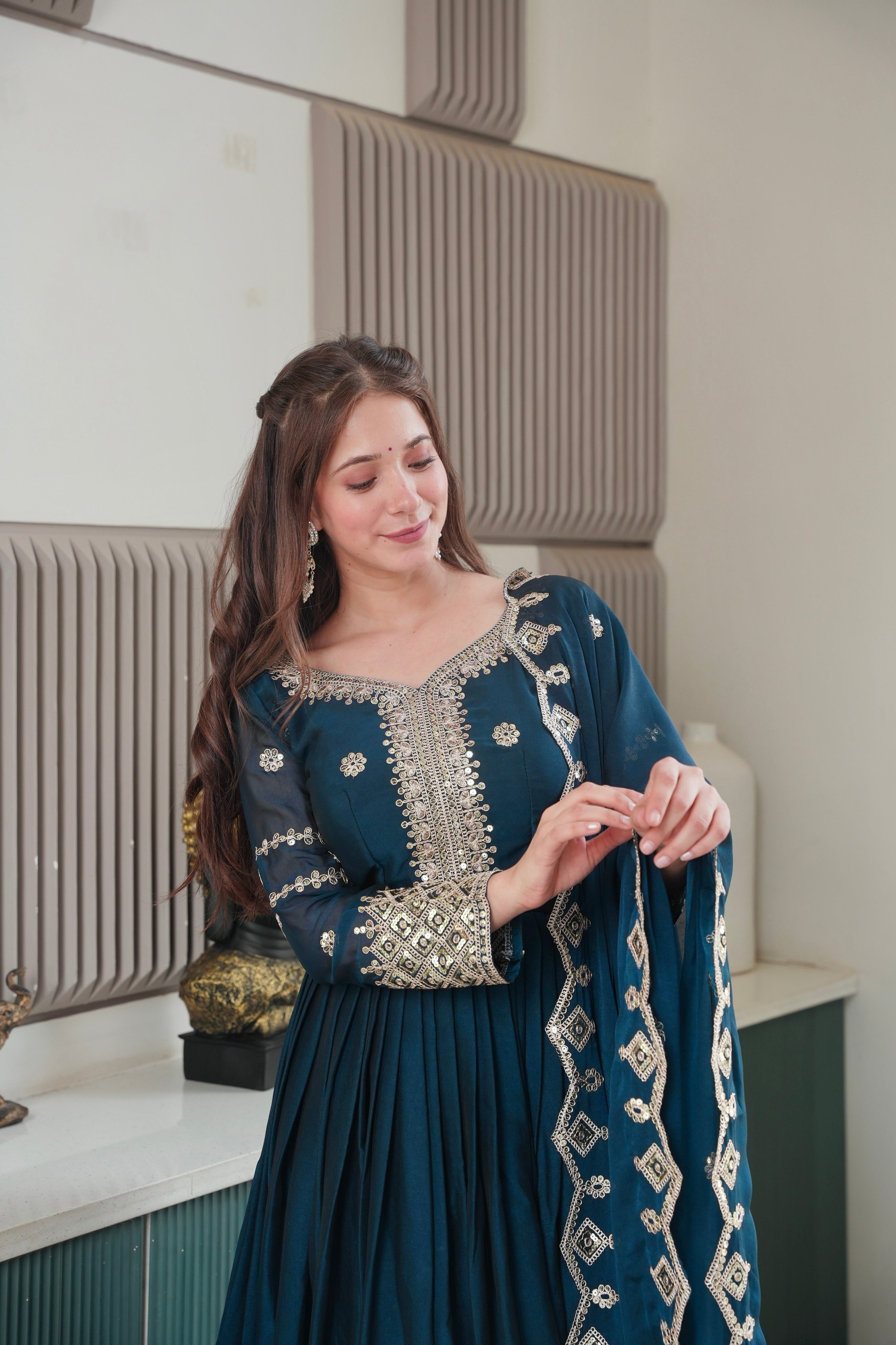 Designer Plum Floor-Length Anarkali Suit with Intricate Golden Embroidery, Heavy Zari Border, and Matching Dupatta – Perfect for Weddings, Parties & Festive Occasions