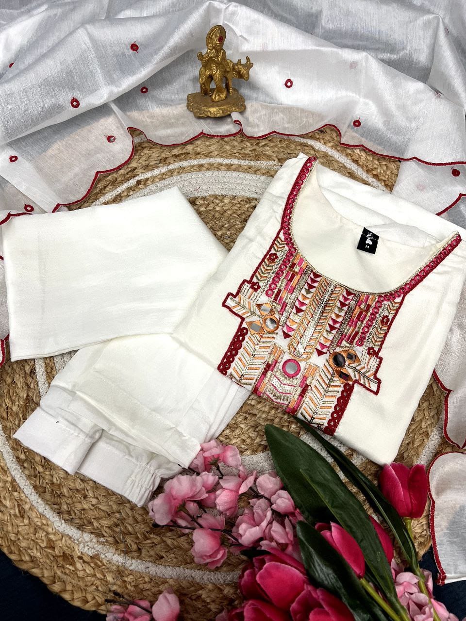 Elegant Kurti with Pant & Dupatta | Stylish Ethnic Set for Women