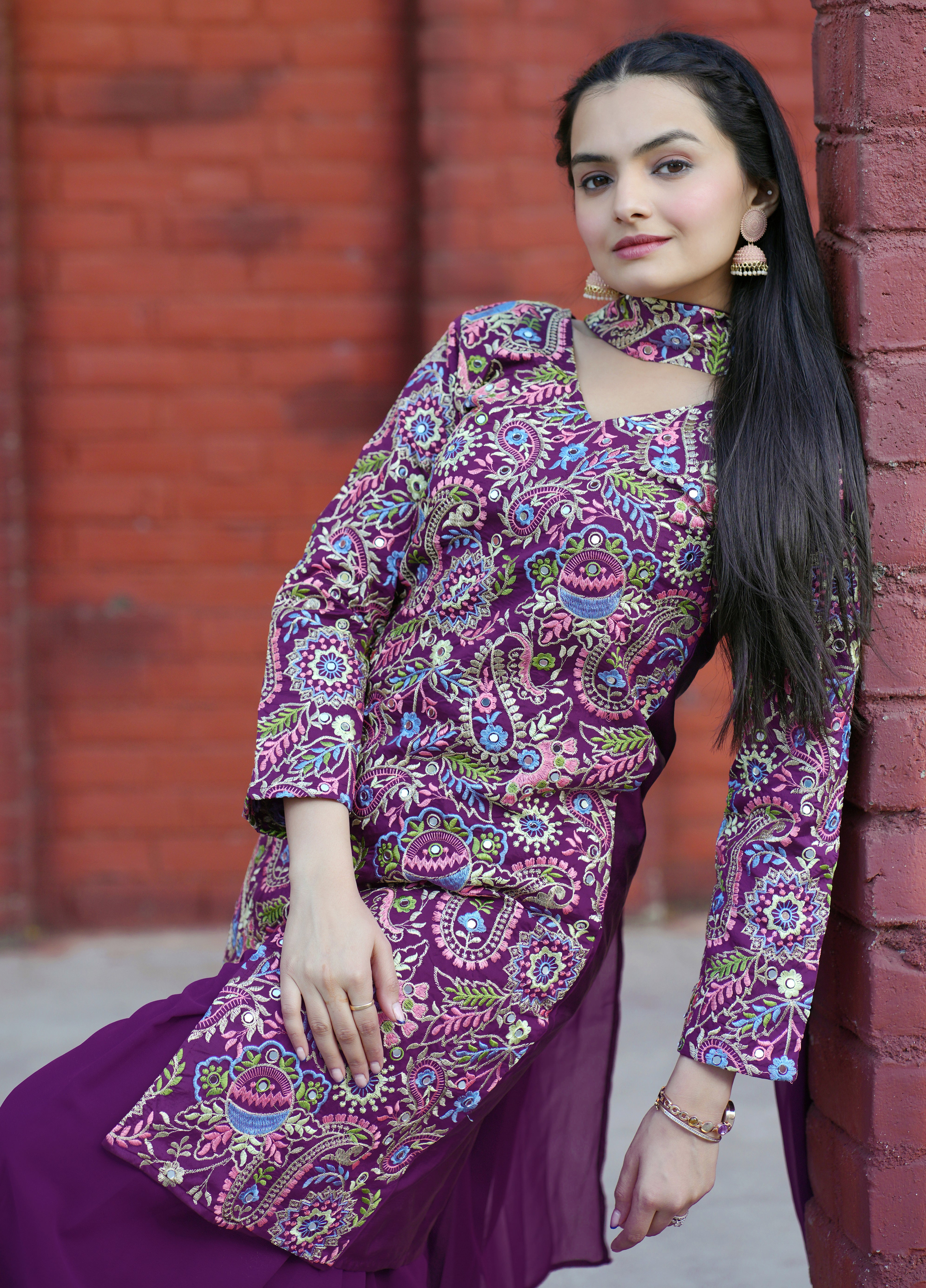 Luxury Traditional Embroidered Kurta and Sharara Set with Dupatta – A Stylish Choice for Weddings, Parties & Celebrations