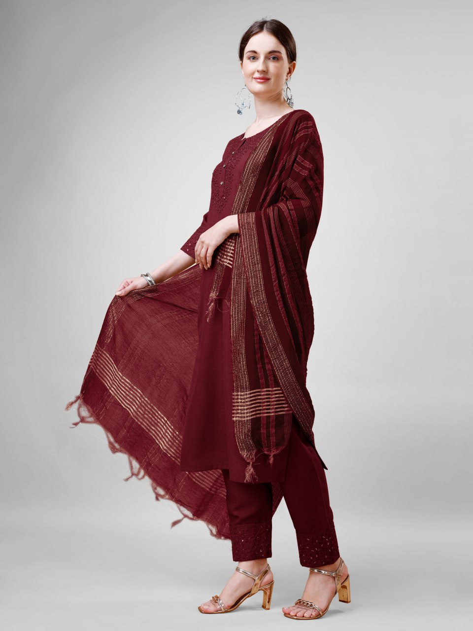 Elegant  Cotton Kurta Set with Embroidered Neckline and Printed Dupatta – Daily & Office Wear