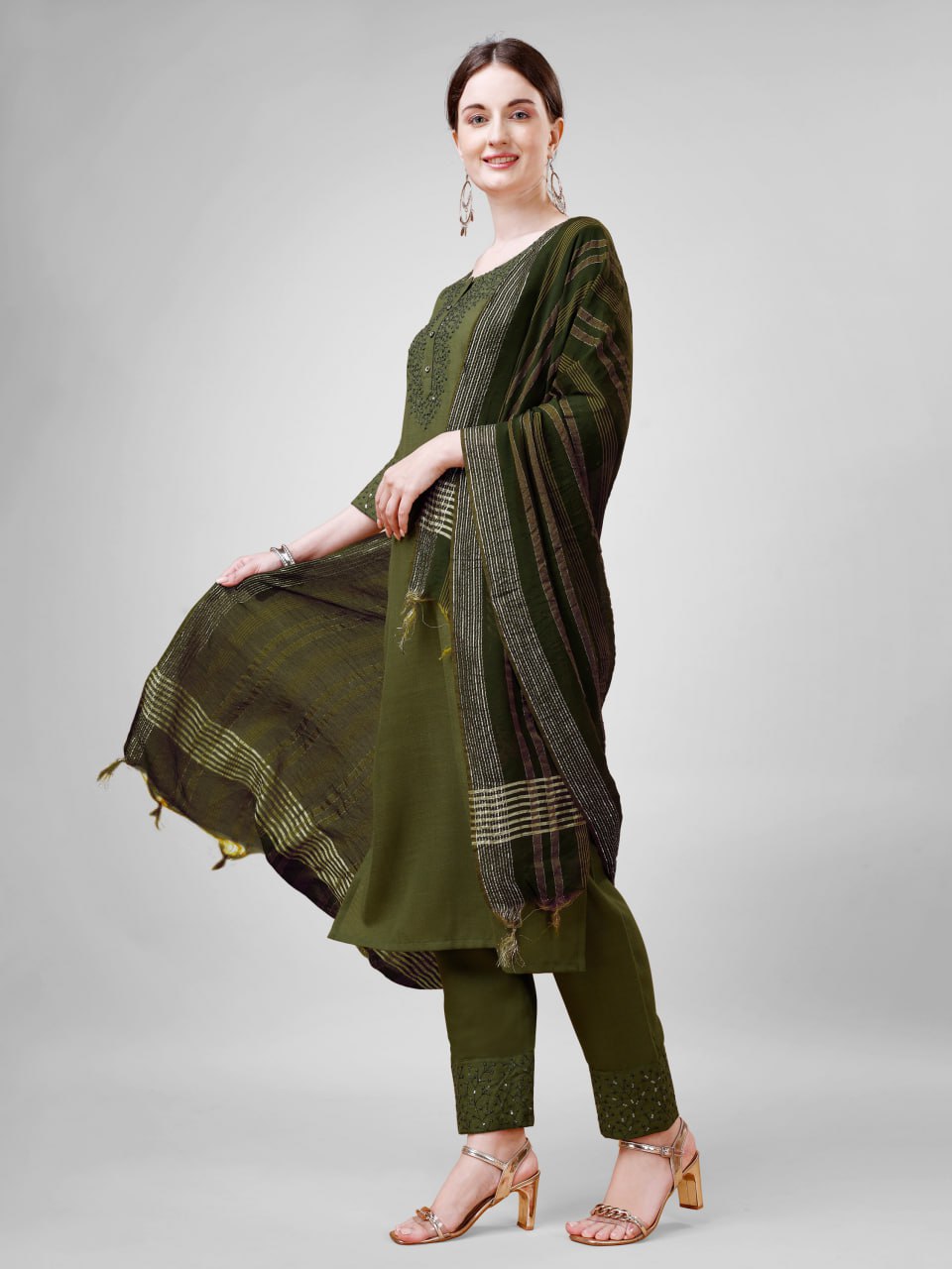 Elegant  Cotton Kurta Set with Embroidered Neckline and Printed Dupatta – Daily & Office Wear