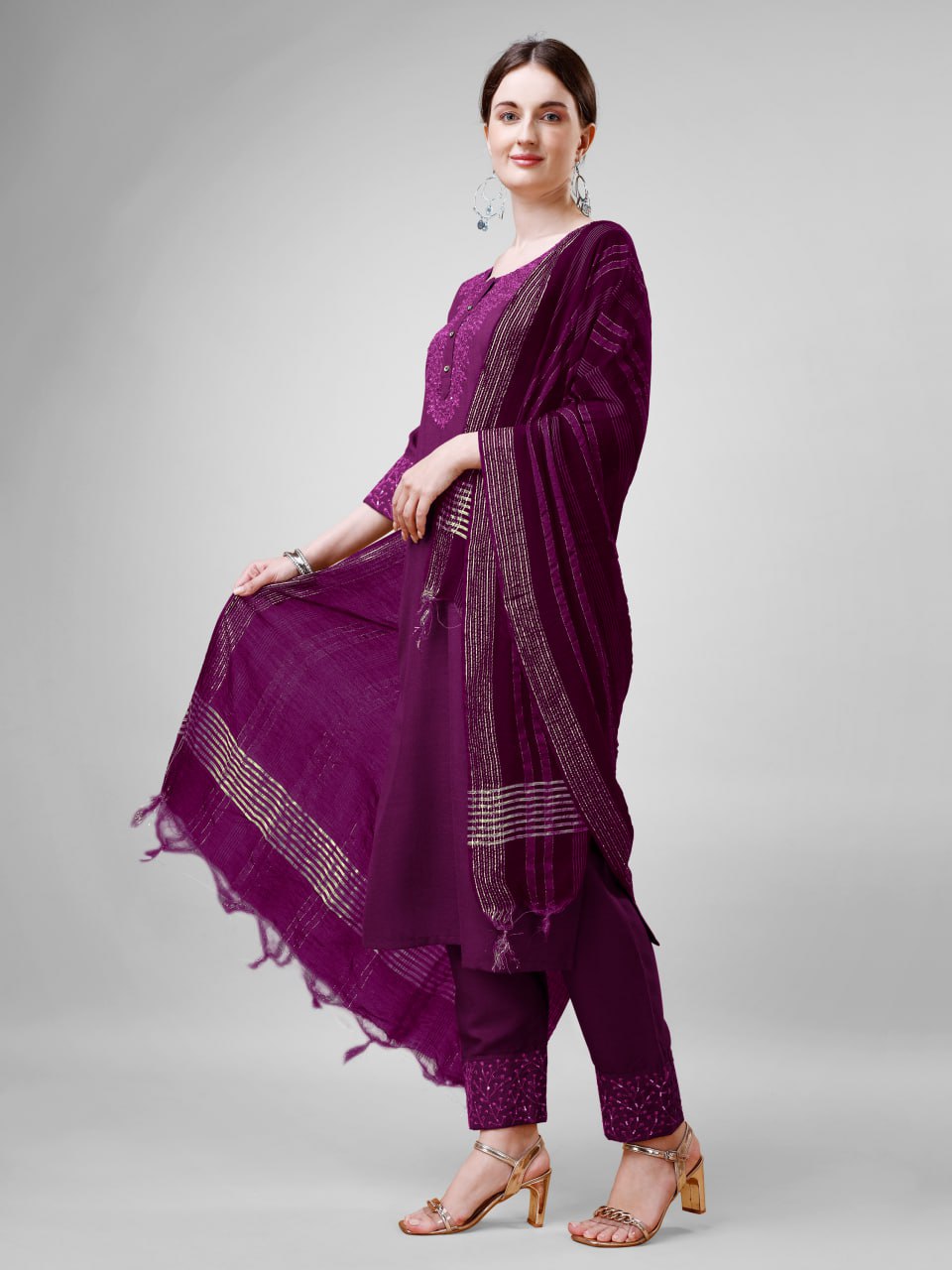 Elegant  Cotton Kurta Set with Embroidered Neckline and Printed Dupatta – Daily & Office Wear