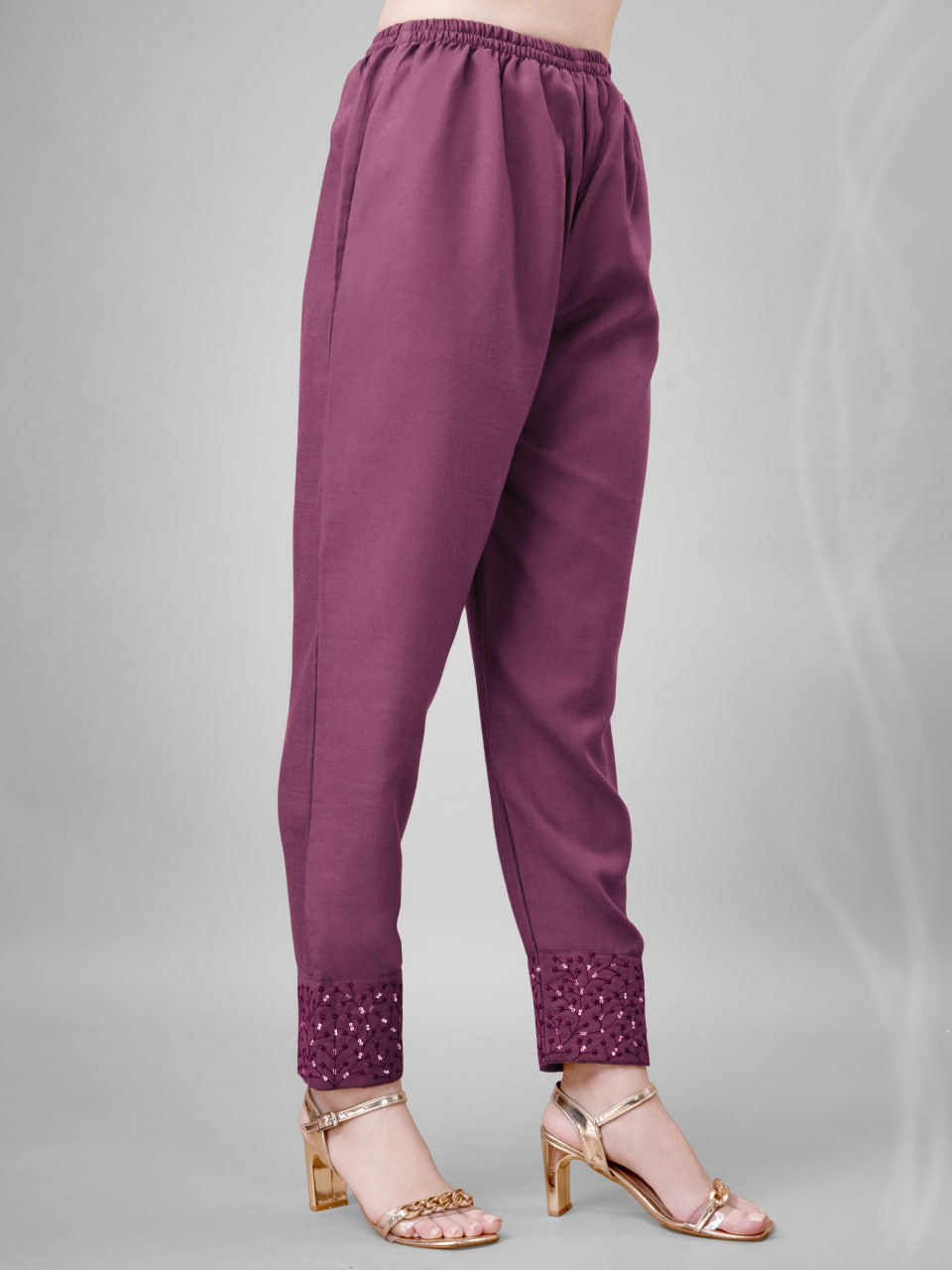 Elegant  Cotton Kurta Set with Embroidered Neckline and Printed Dupatta – Daily & Office Wear