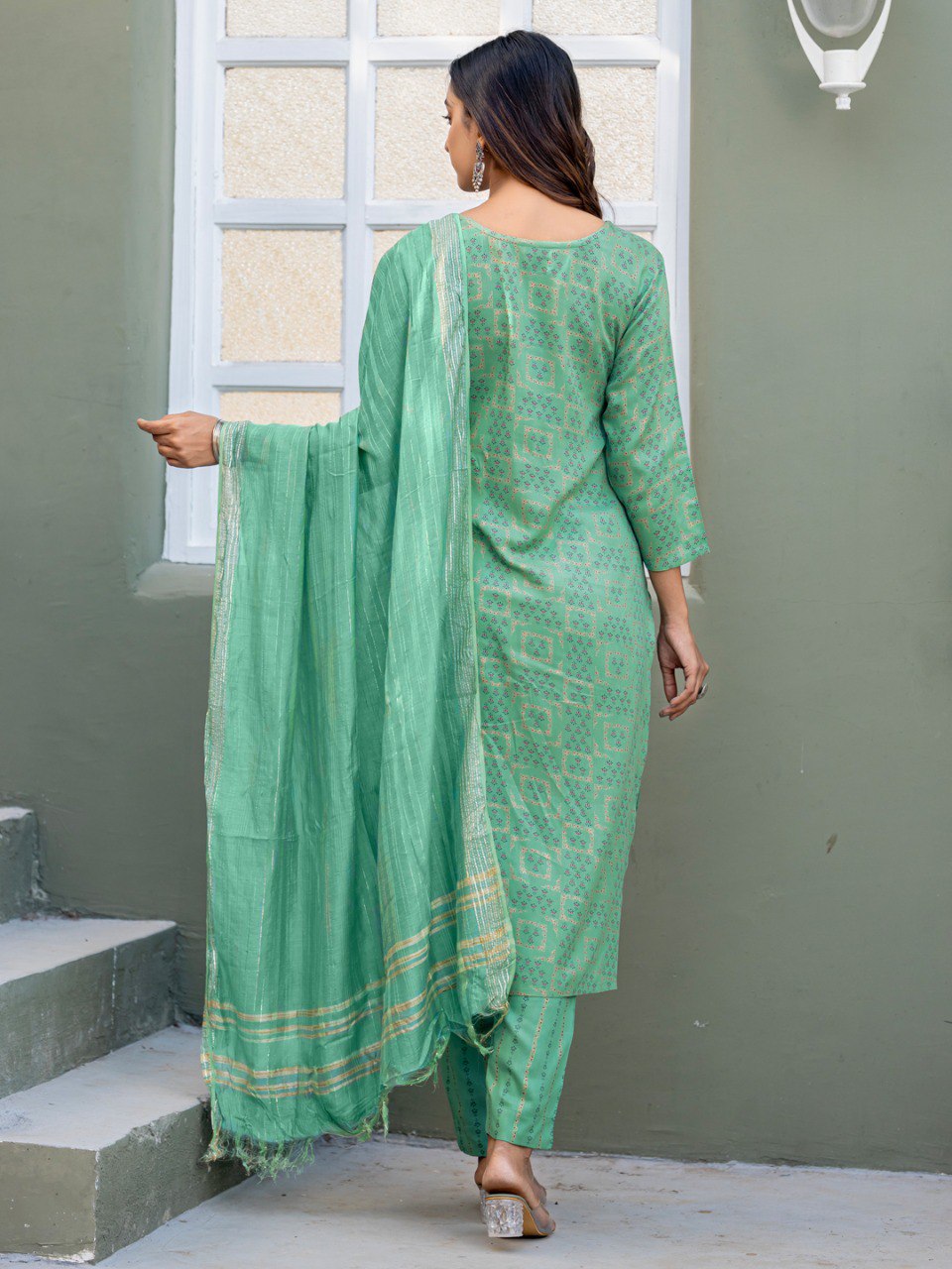 Classic Printed Kurta Suit Set with Matching Bottoms and Dupatta – Perfect for Office & Gatherings