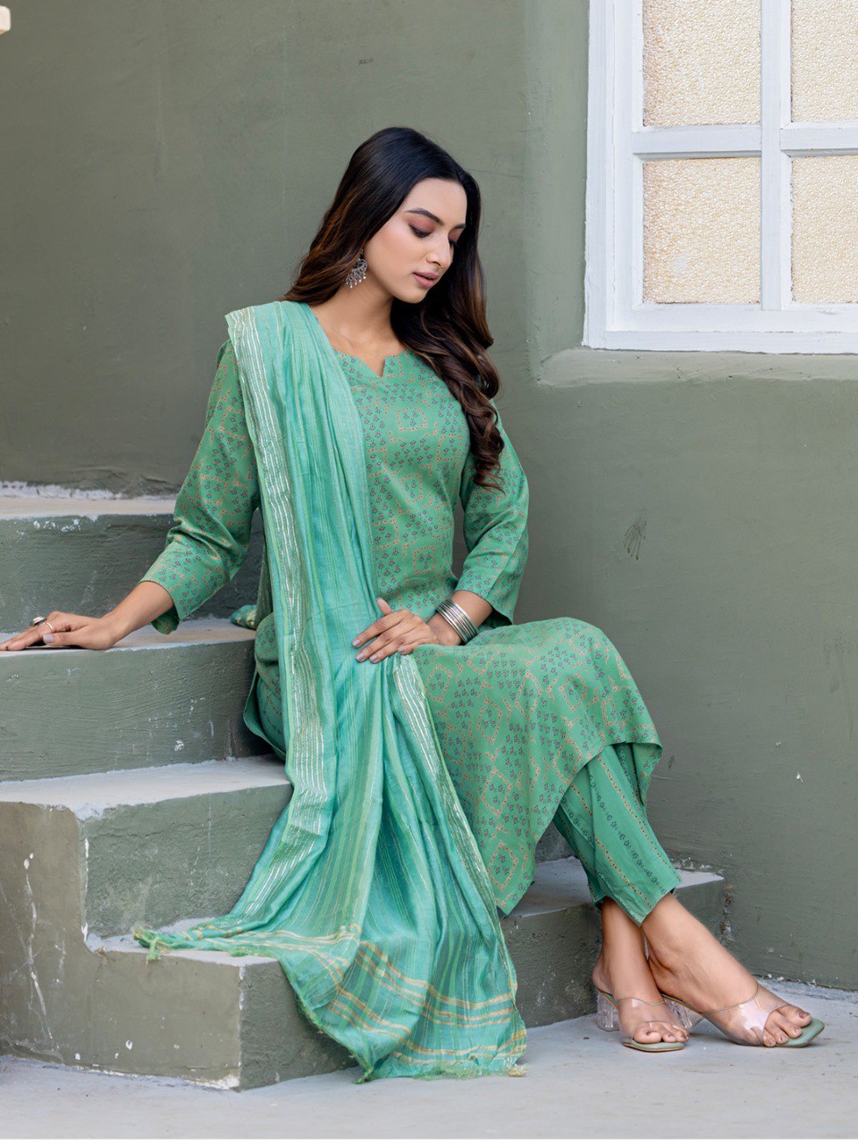 Classic Printed Kurta Suit Set with Matching Bottoms and Dupatta – Perfect for Office & Gatherings