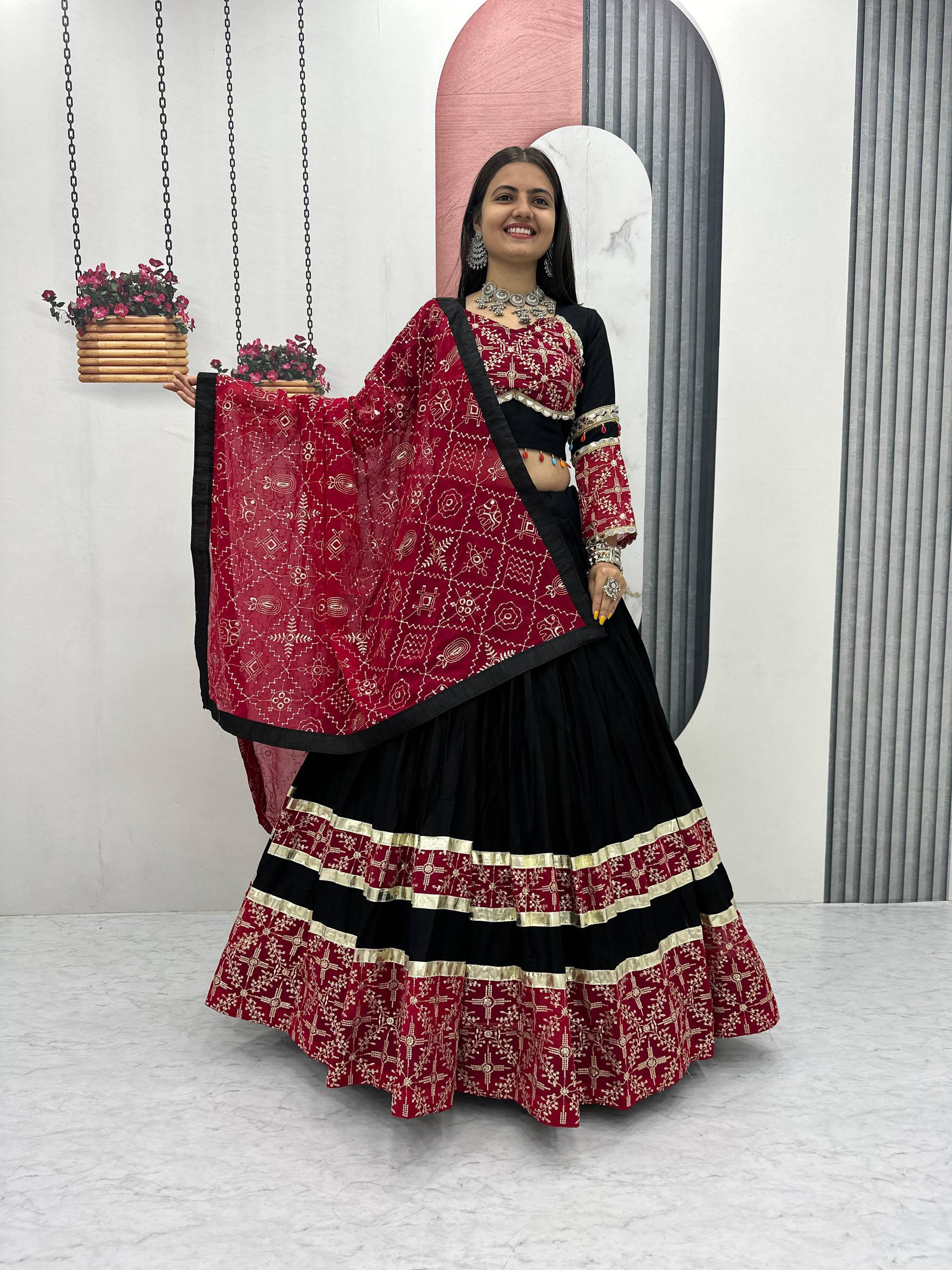 *🥢💃🏿👗💌Vastra Wear Creation is Launching Navratri Special Pure Cotton Lehenga Choli 👗💌🥢💃🏿*