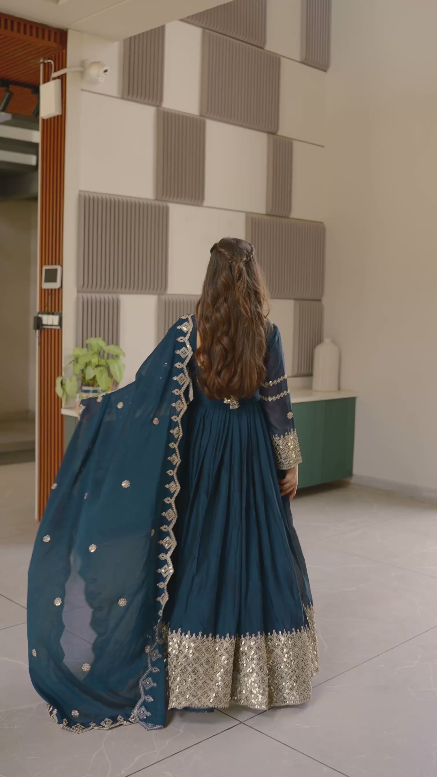 Designer Plum Floor-Length Anarkali Suit with Intricate Golden Embroidery, Heavy Zari Border, and Matching Dupatta – Perfect for Weddings, Parties & Festive Occasions